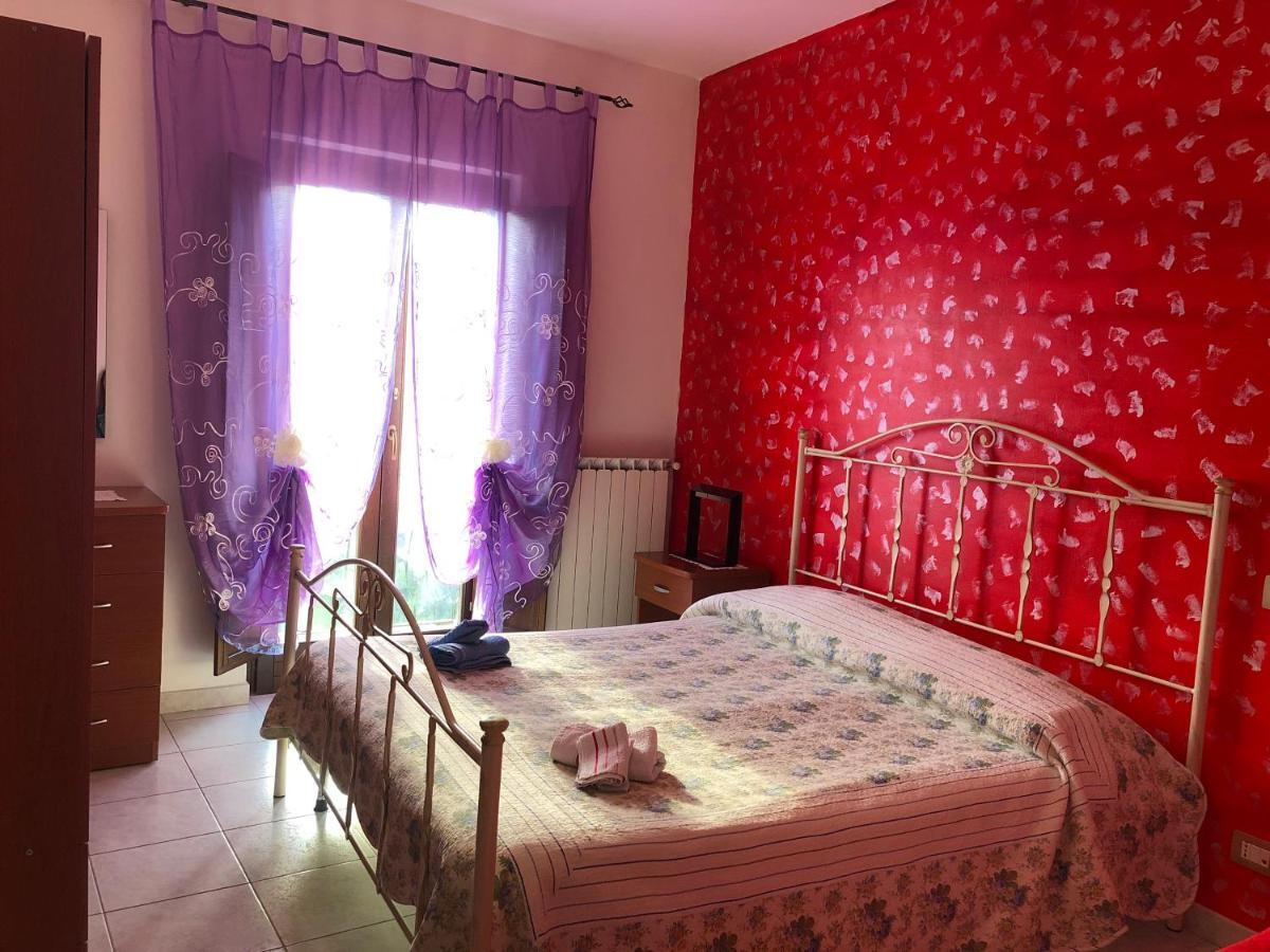 B&B Al Castello คาสเตลเมซซาโน ภายนอก รูปภาพ